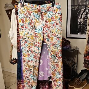 New York & Company Floral Print Ankle Pants